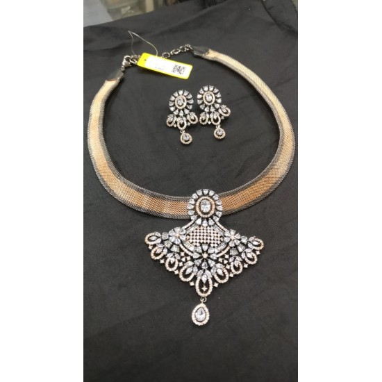 Artificial jewellery
