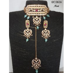 Jewellery 81